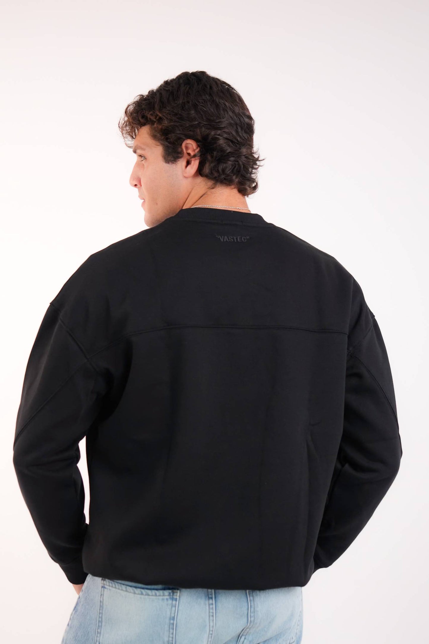 BASIC MILTON CREWNECK