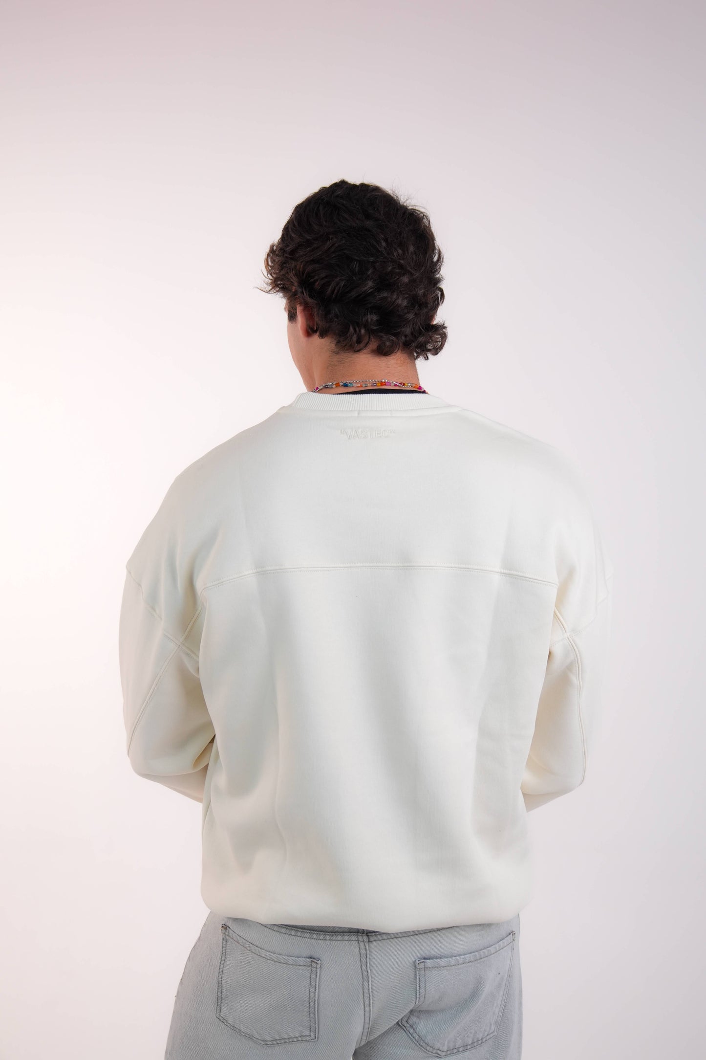 BASIC MILTON CREWNECK