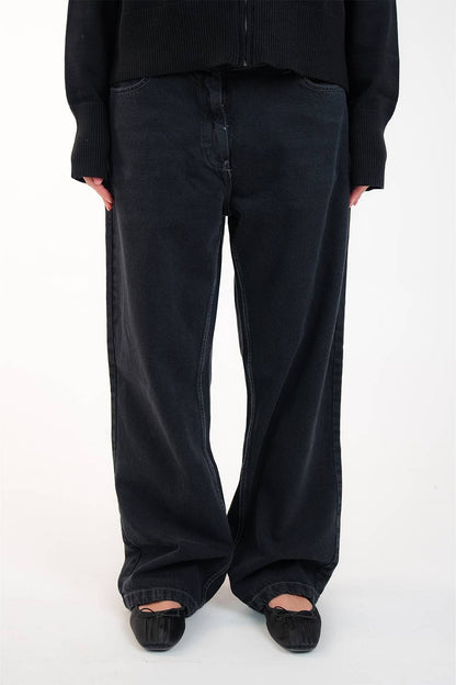 WOMEN'S WASHED DENIM